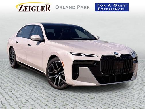 Mineral White Metallic 2026 BMW 760 760i xDrive