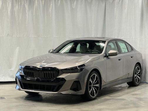 2026 BMW 530 i xDrive