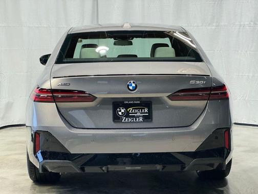 2026 BMW 530 i xDrive