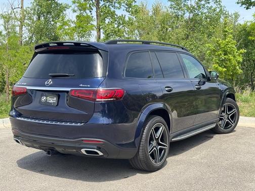 2022 Mercedes-Benz GLS 450 4MATIC