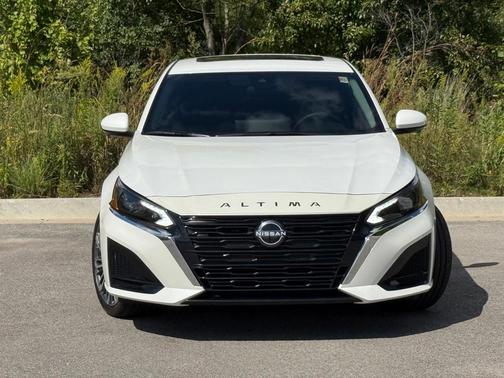 2024 Nissan Altima 2.5 SL