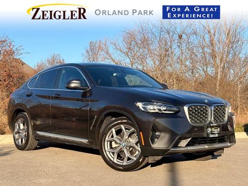 2023 BMW X4 xDrive30i