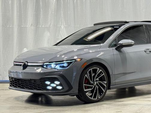 2024 Volkswagen Golf GTI 2.0T Autobahn