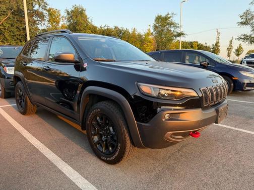 2019 Jeep Cherokee Trailhawk