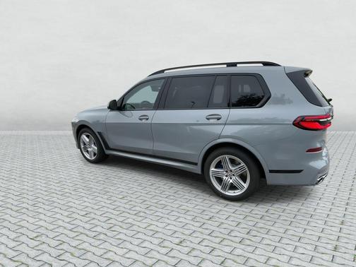 Gray 2026 BMW ALPINA XB7 Base