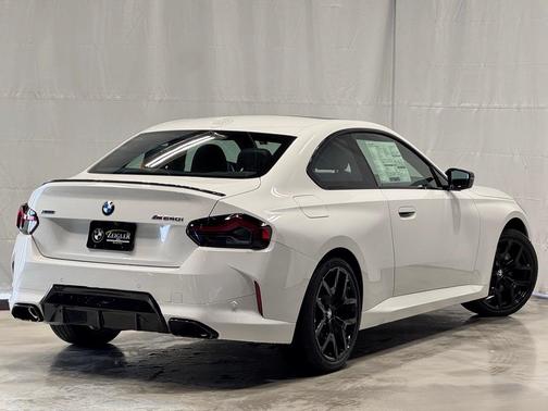 2026 BMW M240 i xDrive
