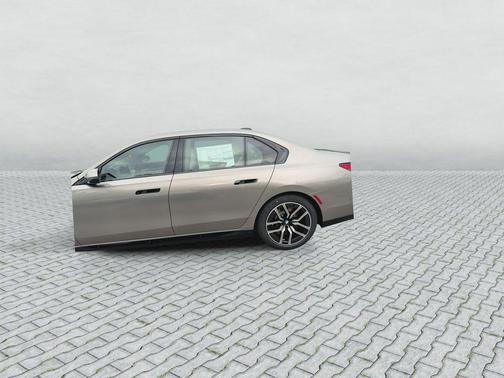 Gray Metallic 2026 BMW 760 760i xDrive