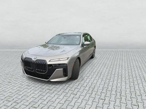 Gray Metallic 2026 BMW 760 760i xDrive