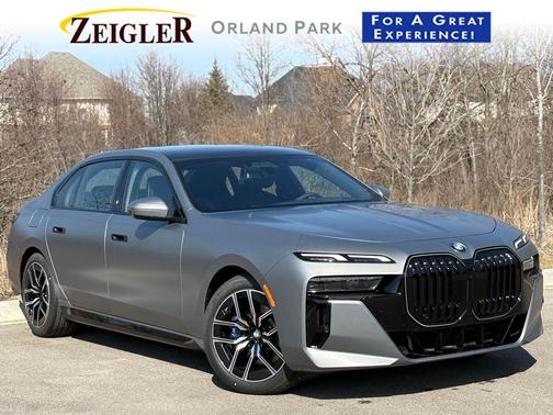 2025 BMW 740 i xDrive