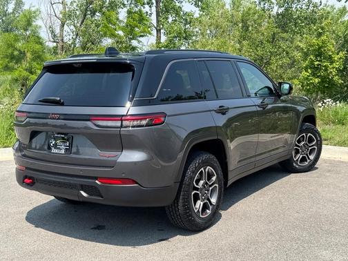 2022 Jeep Grand Cherokee Trailhawk