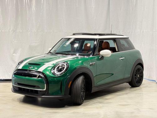 2024 MINI SE Hardtop Cooper