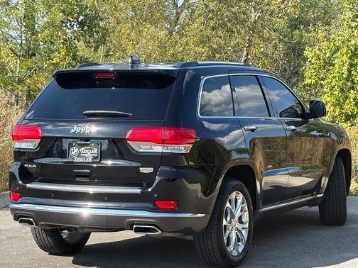 2021 Jeep Grand Cherokee Summit