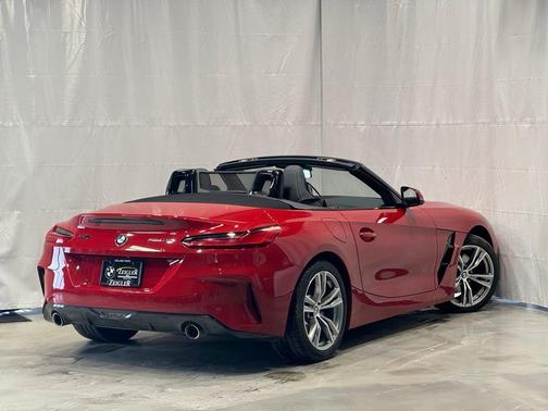 2025 BMW Z4 sDrive30i