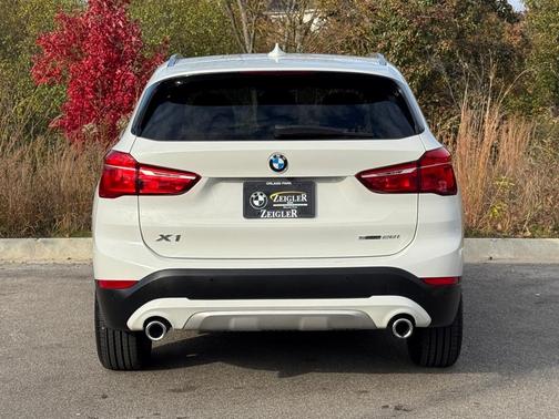 2021 BMW X1 sDrive28i