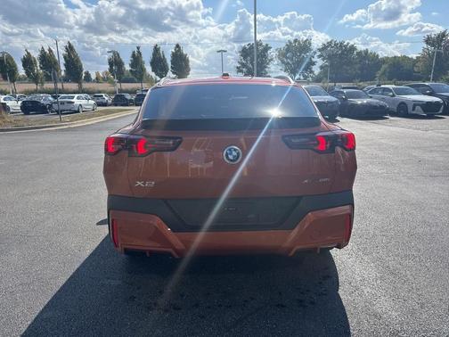 2025 BMW X2 xDrive28i