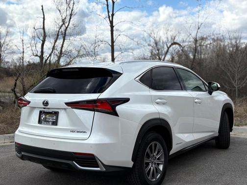2019 Lexus NX 300h Base
