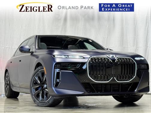 2025 BMW 760 760i xDrive