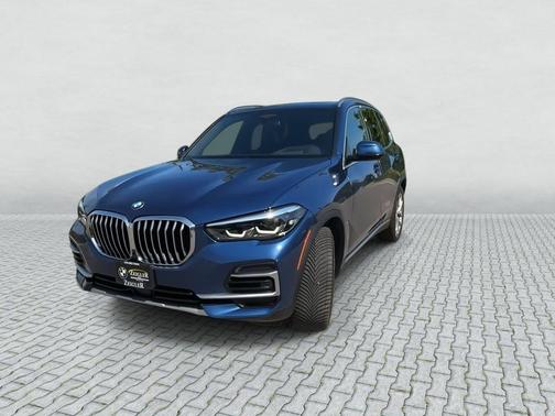 Phytonic Blue Metallic 2022 BMW X5 xDrive40i