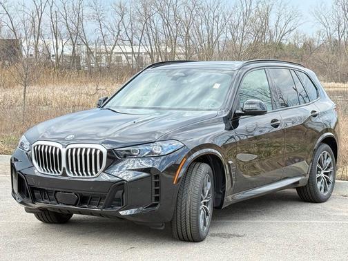 Black Sapphire Metallic 2026 BMW X5 xDrive40i