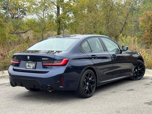 2025 BMW 330 i xDrive