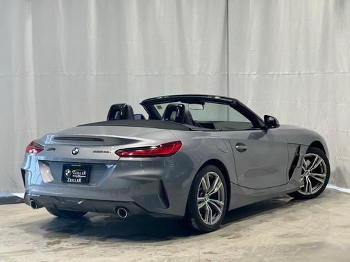 2025 BMW Z4 sDrive30i
