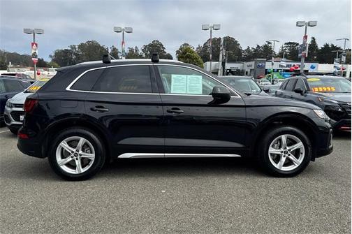 2022 Audi Q5 40 Premium