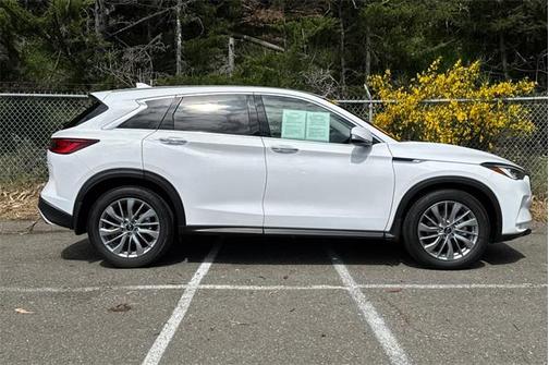 2024 INFINITI QX50 PURE