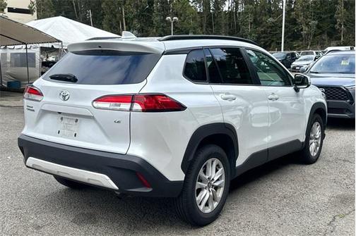 2022 Toyota Corolla Cross LE