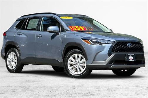 2022 Toyota Corolla Cross LE