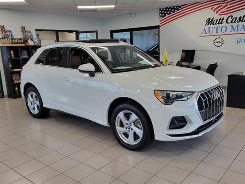 Ibis White 2022 Audi Q3 40 Premium