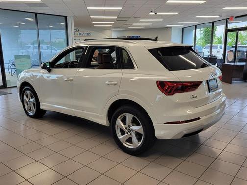 Ibis White 2022 Audi Q3 40 Premium
