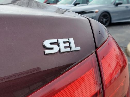 2012 Volkswagen Passat 2.5 SEL