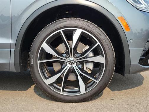 2022 Volkswagen Tiguan 2.0T SEL R-Line