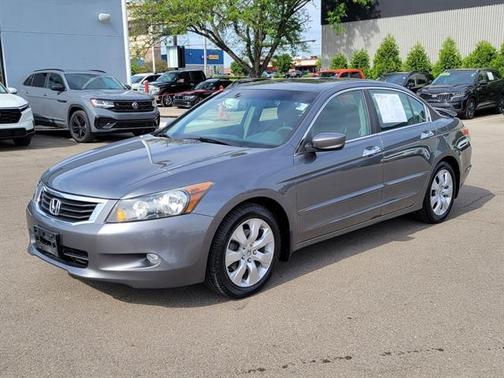 Polished Metal Metallic 2009 Honda Accord EX