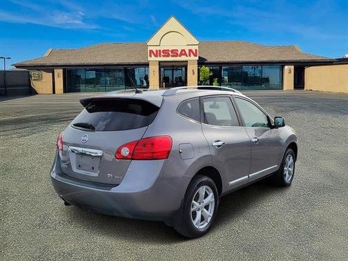 2011 Nissan Rogue SV
