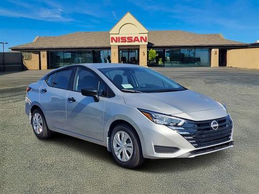 2025 Nissan Versa S