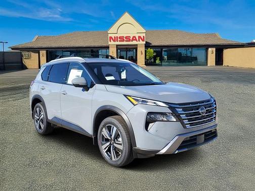 2025 Nissan Rogue SL