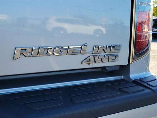 2014 Honda Ridgeline Sport