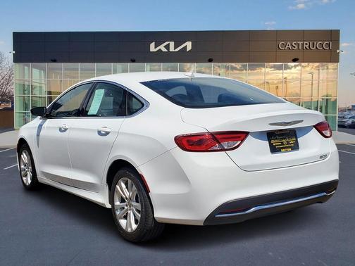 2017 Chrysler 200 Limited