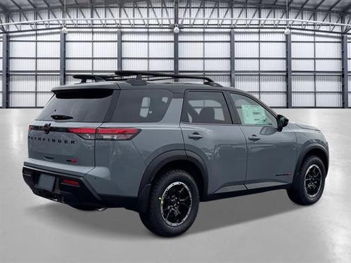 Boulder Gray Metallic 2026 Nissan Pathfinder Rock Creek