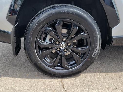 Silver Sky Metallic 2024 Toyota RAV4 Hybrid XSE