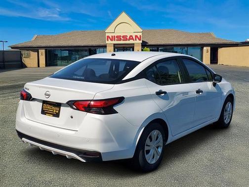 2025 Nissan Versa S