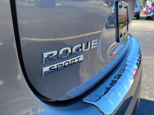 2020 Nissan Rogue Sport S