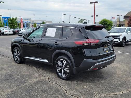 Black 2023 Nissan Rogue SL