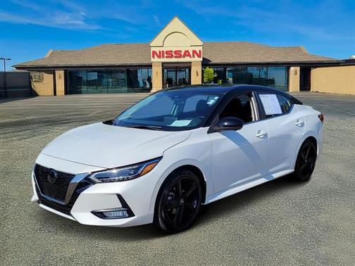 White 2023 Nissan Sentra SR