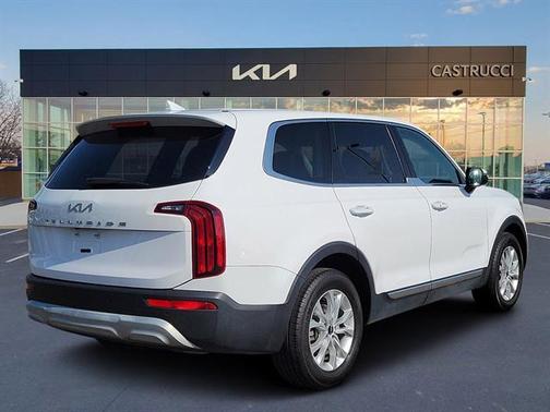 2022 Kia Telluride LX