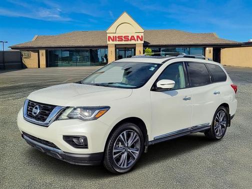 2019 Nissan Pathfinder Platinum