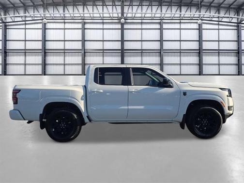 Glacier White 2026 Nissan Frontier SV