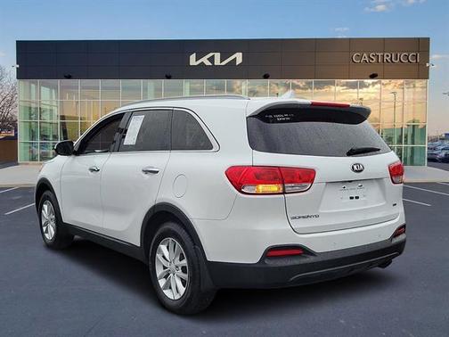 2017 Kia Sorento LX