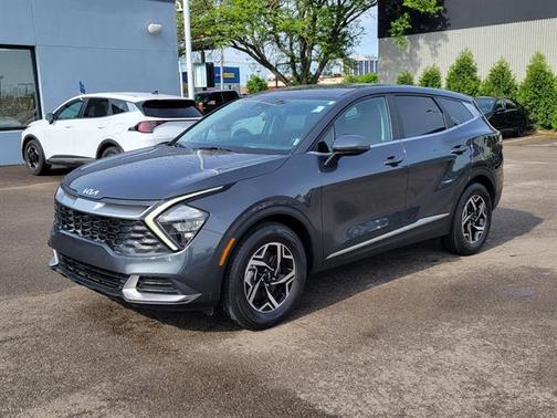 Gravity Gray 2023 Kia Sportage LX